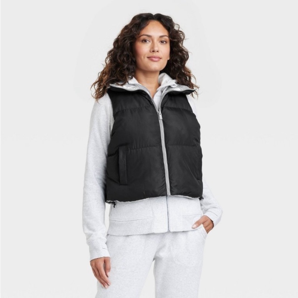 Women's Reversible Snowsport Short Puffer
Vest - All in Motion Black XS